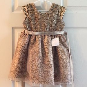 NWT 3T Cheetah Dress